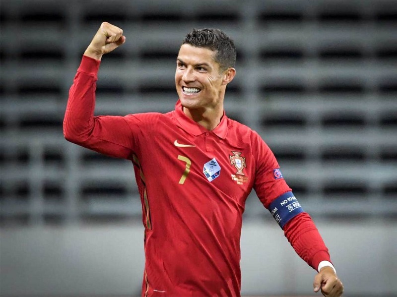 Ronaldo sắp đi vào lịch sử